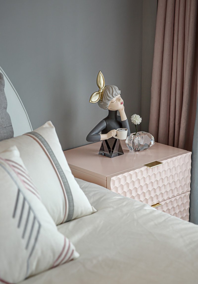 150㎡美式輕奢|喜歡琉璃藍(lán)的她，居然把家搭配得這么好看！